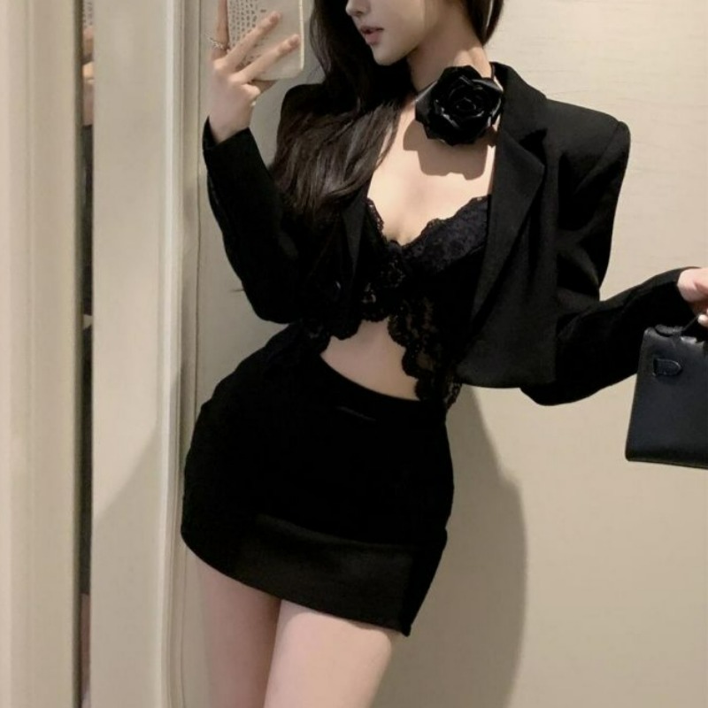 Blazer Musim Semi Hitam Bralet - Lace Bralette Set ulasan dan harga