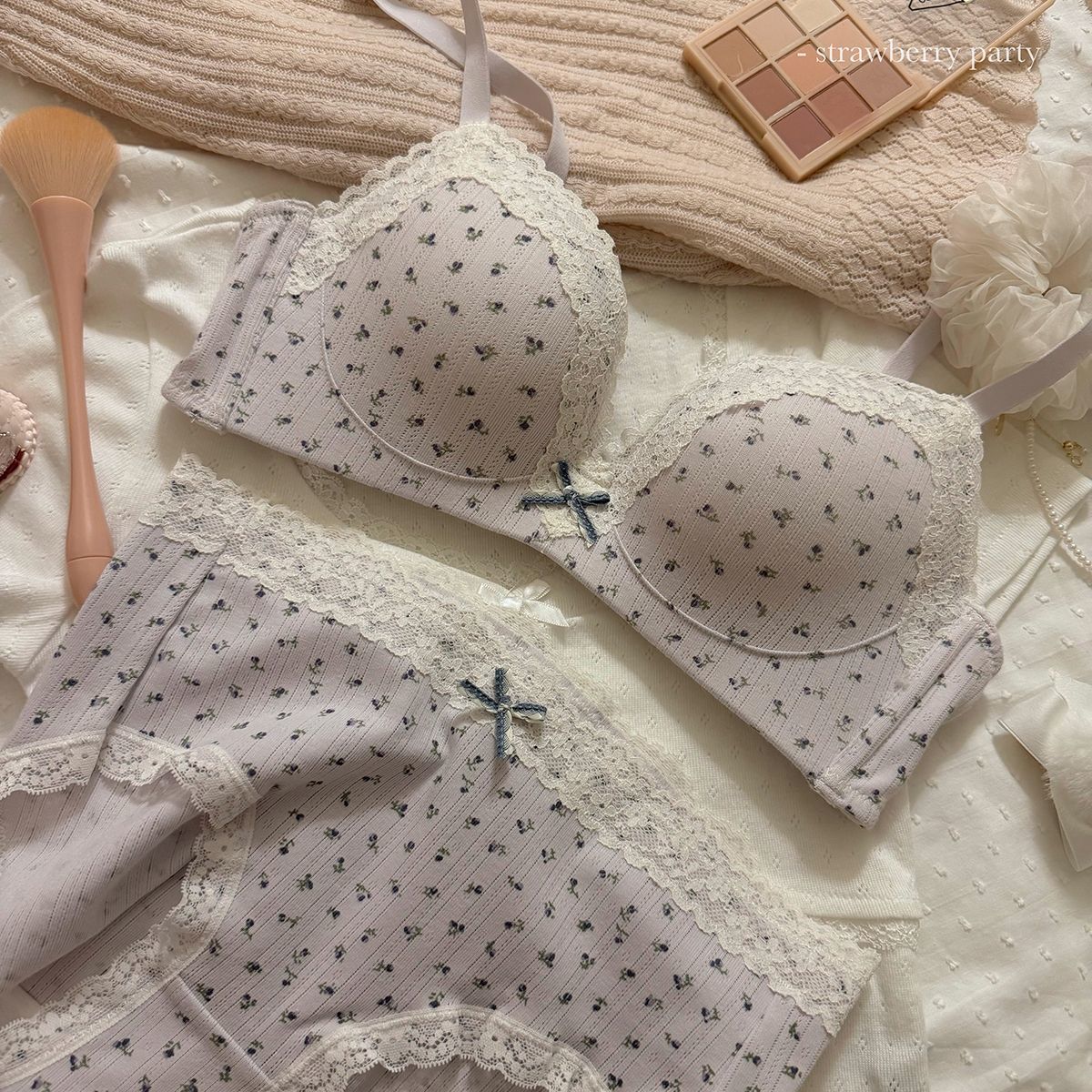 Set Bra Bunga Renda Seksi Rema - Cotton Bra Everyday ulasan dan harga