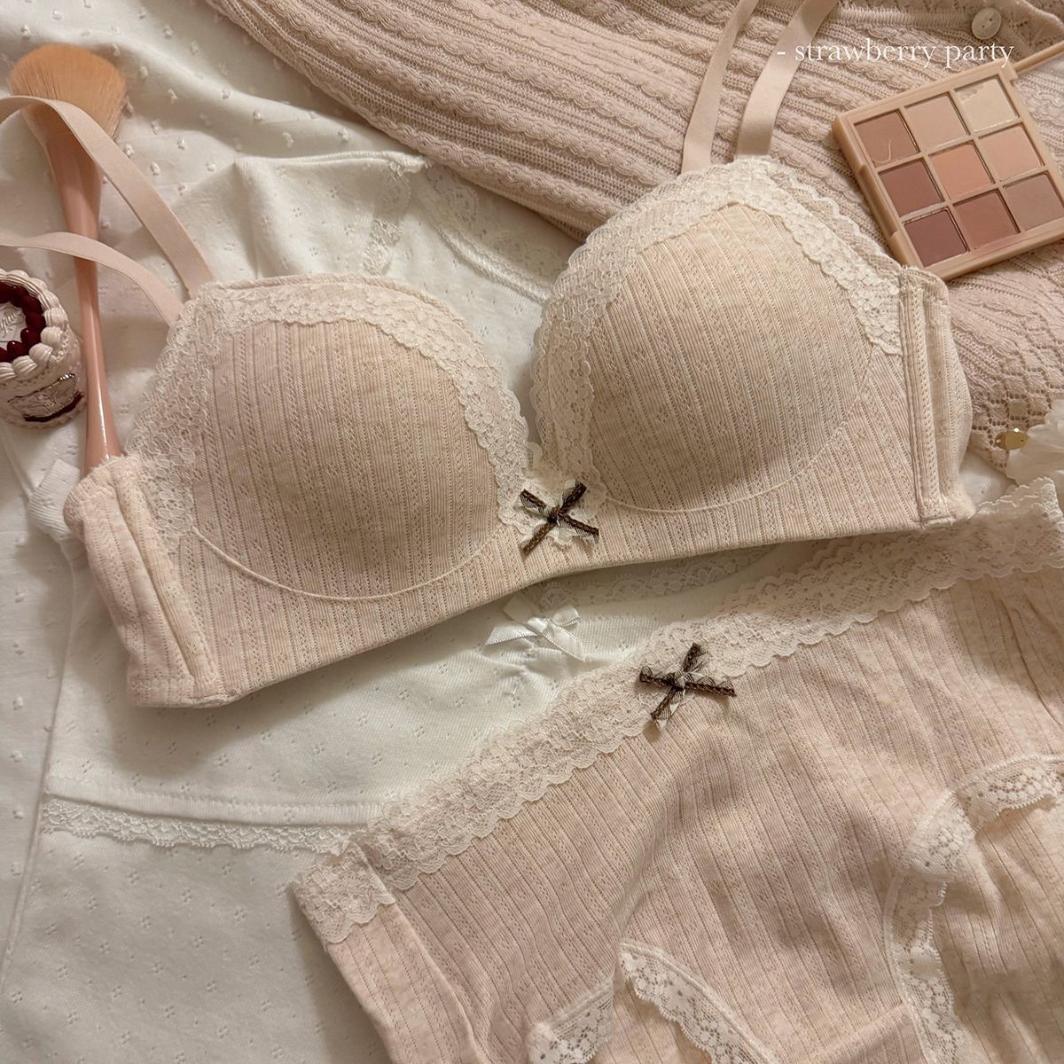 Set Bra Bunga Renda Seksi Rema - Cotton Bra Everyday ulasan dan harga